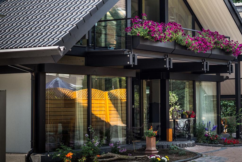 Vivere Ad Parcum - Bed And Breakfast Krefeld Exterior photo
